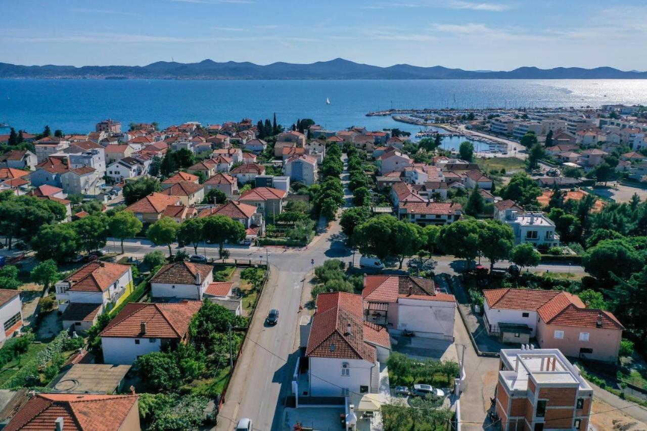 Odette Apartman Zára Kültér fotó