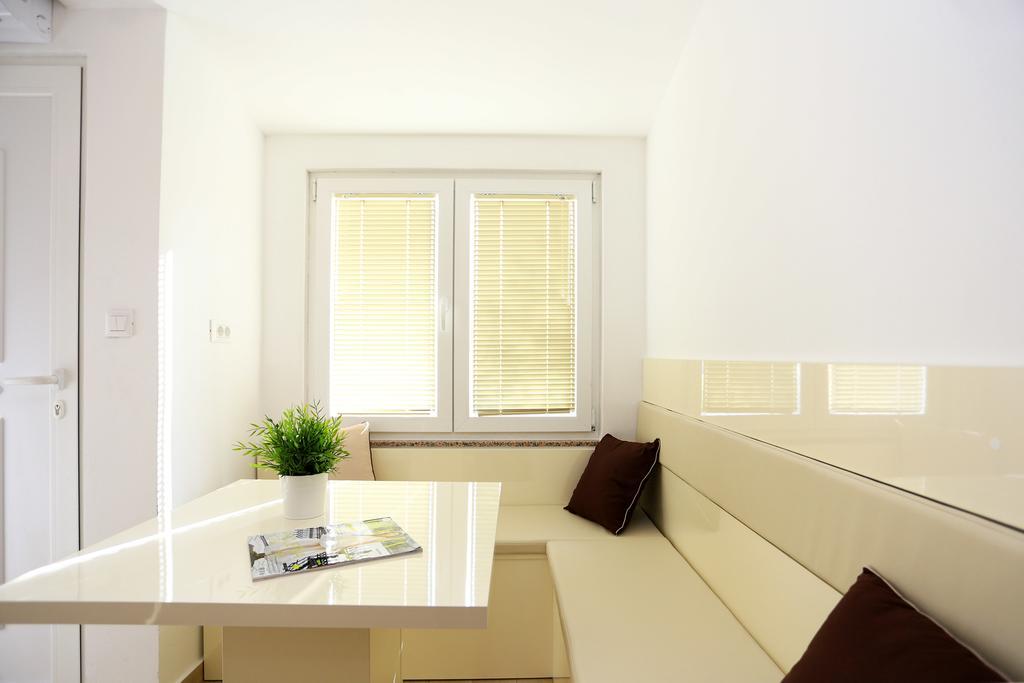 Odette Apartman Zára Kültér fotó
